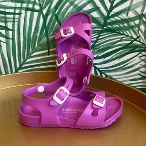 Magenta Birkenstocks